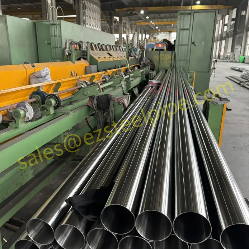 GOST9940-Seamless-Hot-deformed-Stainless-Steel-Pipes-Used-in-Industrial-Applications1.jpg