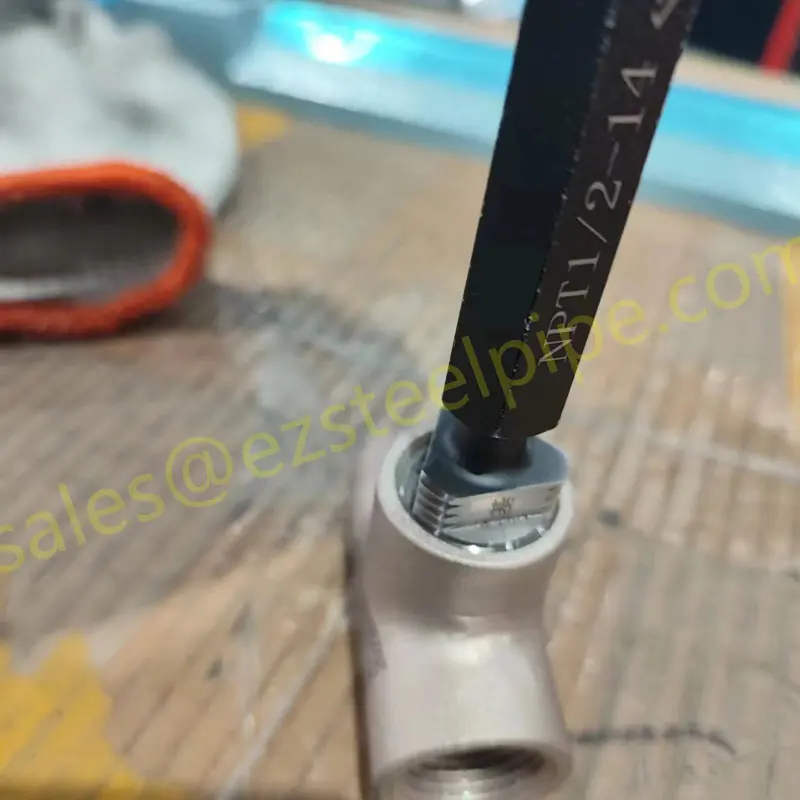 Threaded-Pipe-Fittings3.jpg